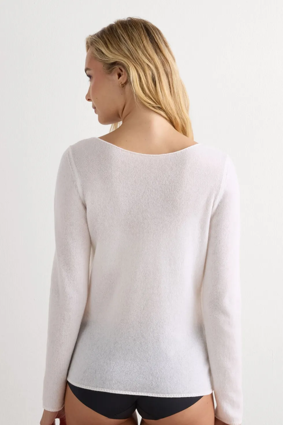 100% Cashmere Long Sleeve Top