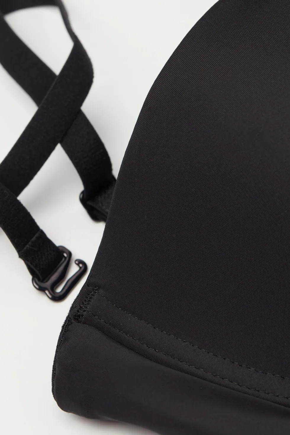 Anna Bandeau Bra in Ultralight Microfiber