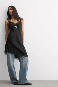 Asymmetric Slip in Viscose Satin with Lace