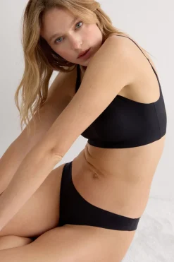 Brazilian Panties in Seamless Ultra Light Microfiber
