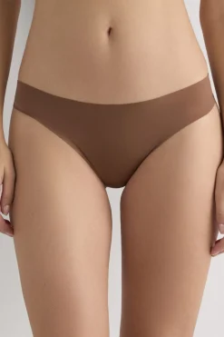 Brazilian Panties in Seamless Ultra Light Microfiber