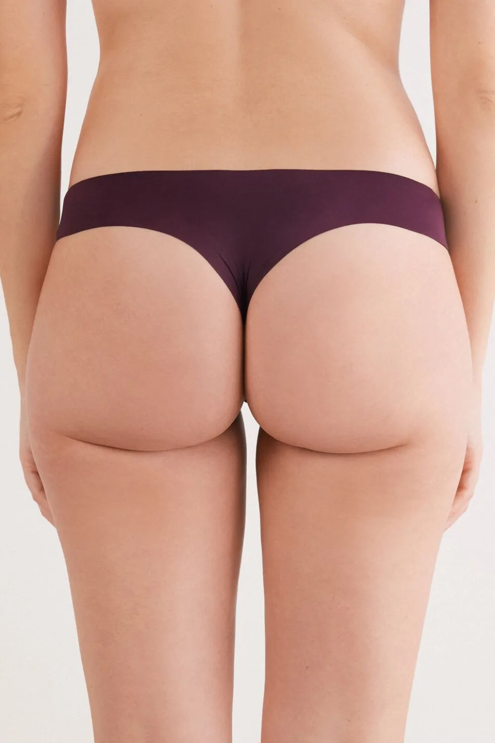 Brazilian Panties in Seamless Ultra Light Microfiber