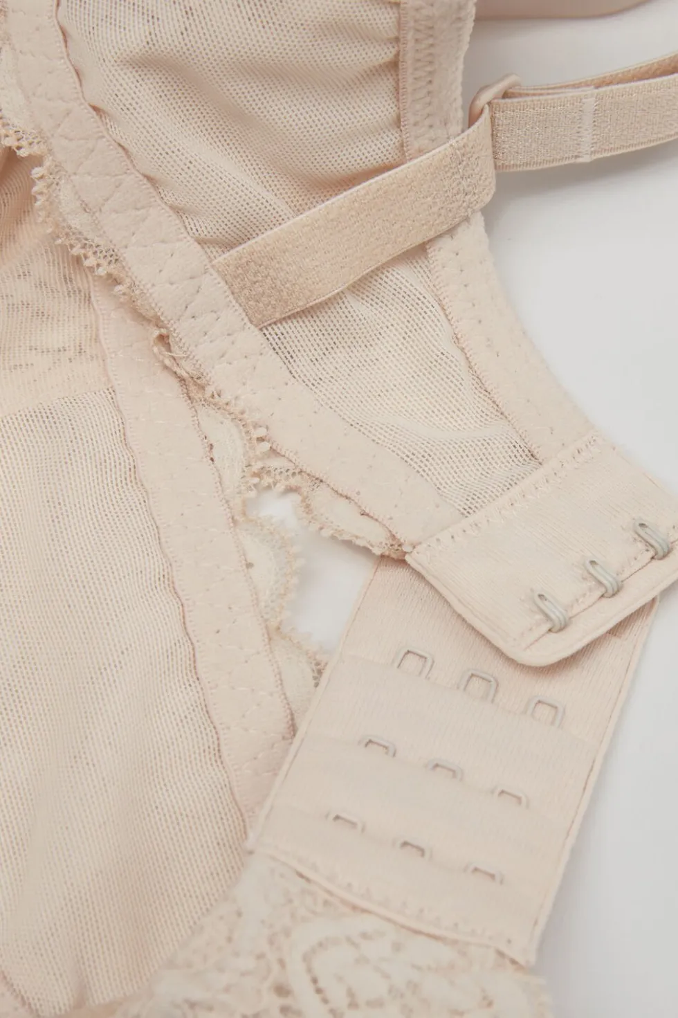 Daniela Lace Balconette Bra