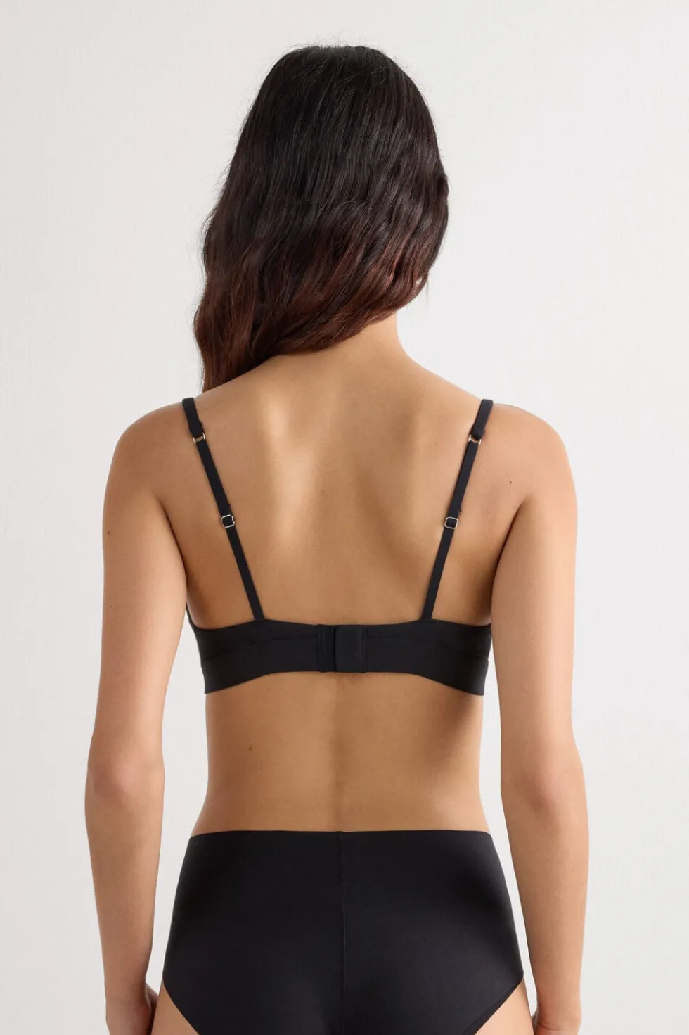 Emma Superior Comfort Triangle Bra