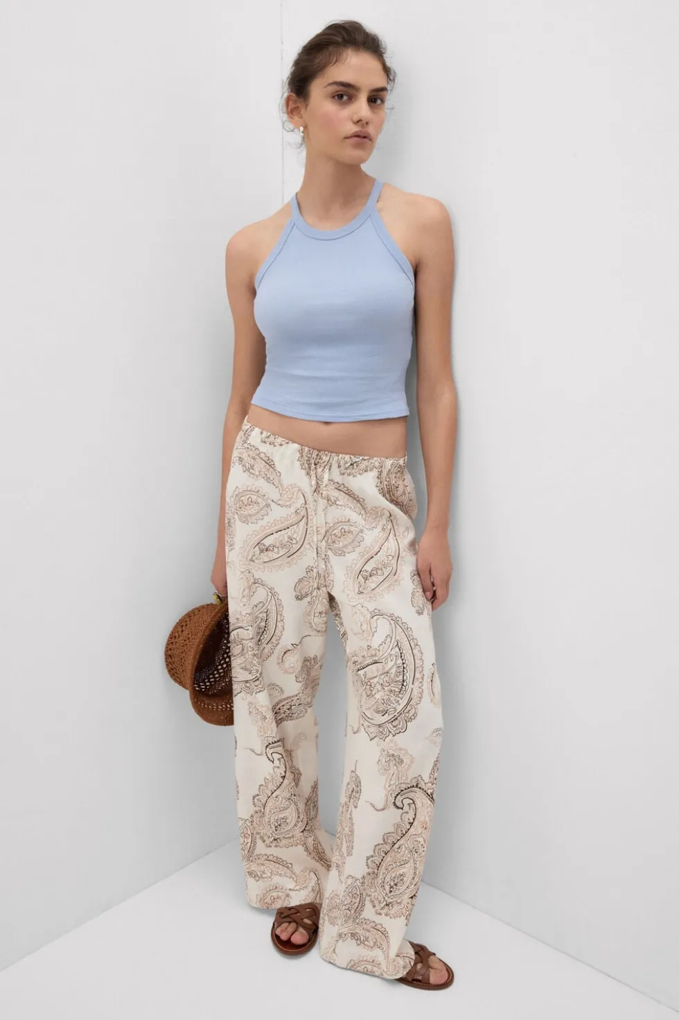 Get Noticed Linen and Viscose Pants