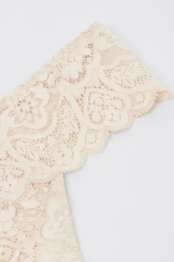 Lace Brazilian