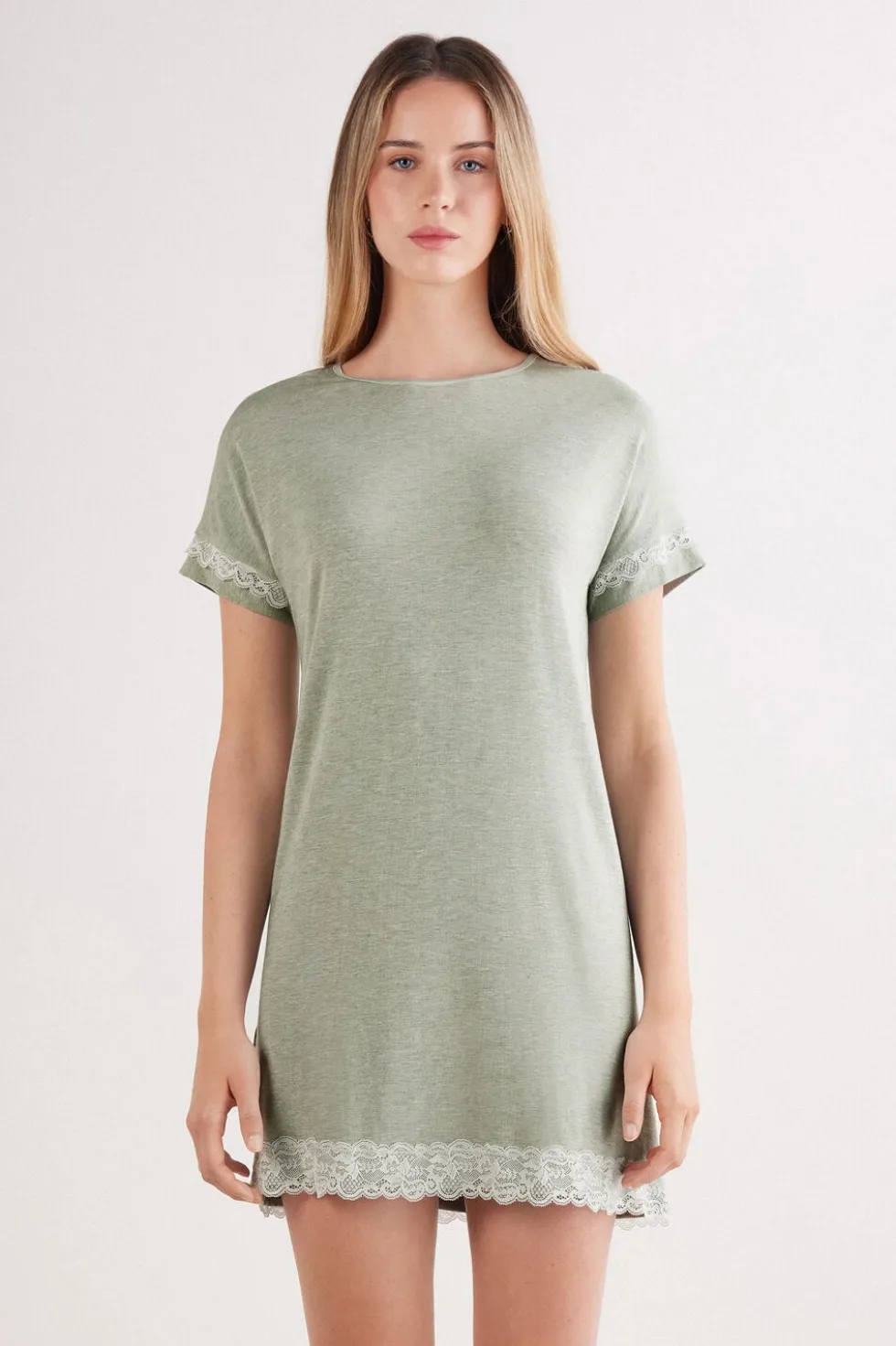 Lace Trim Short Sleeve Nightgown