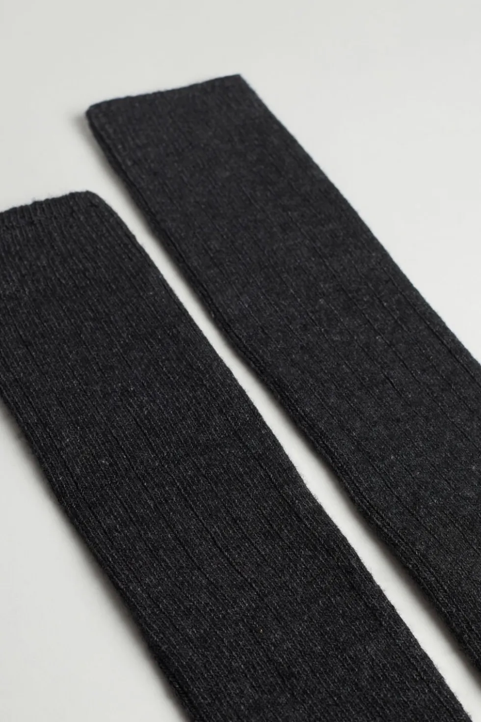 Long Ribbed Socks in Cashmere and Wool