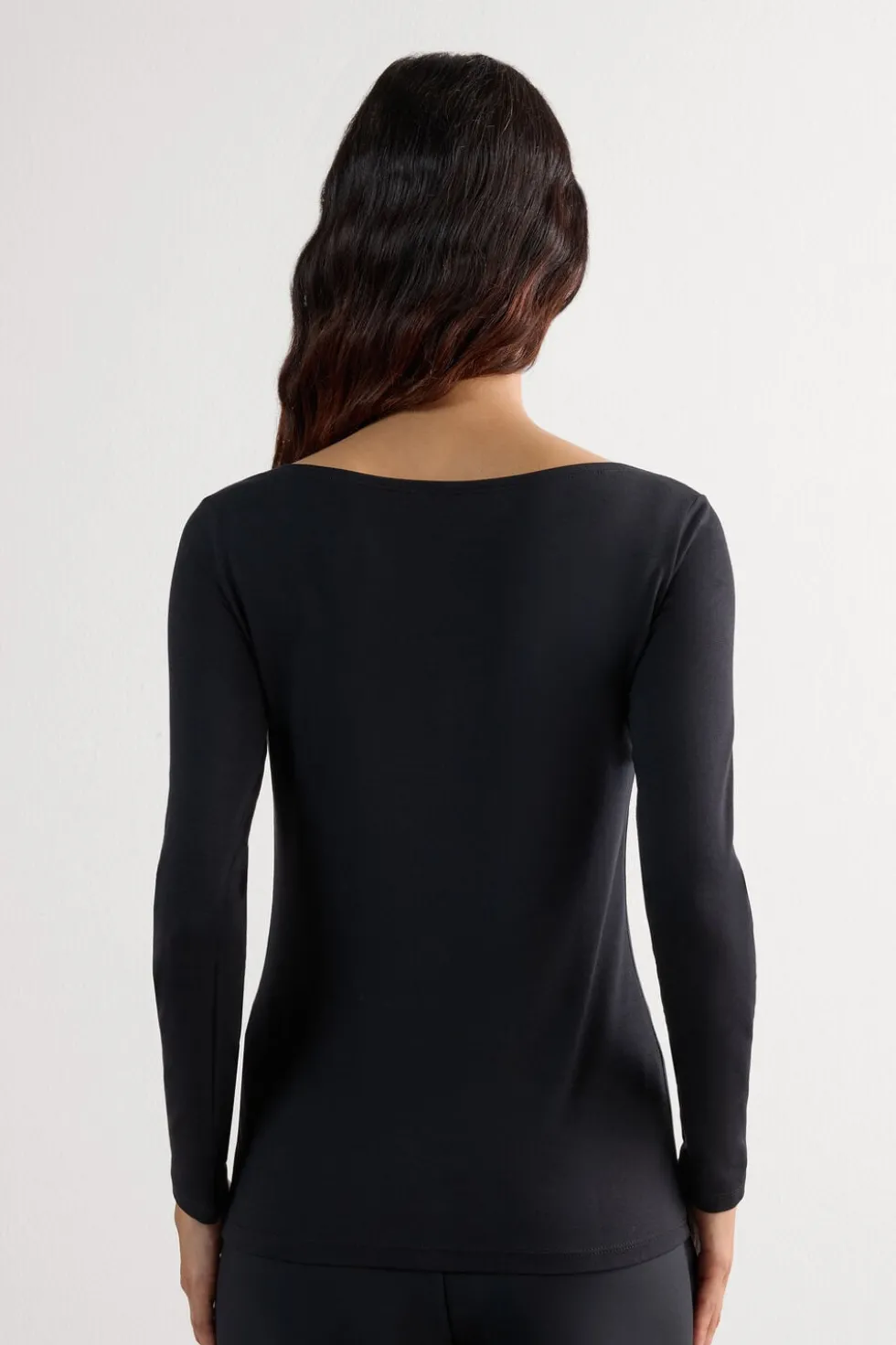 Long Sleeve Bateau Neck Top in Micromodal