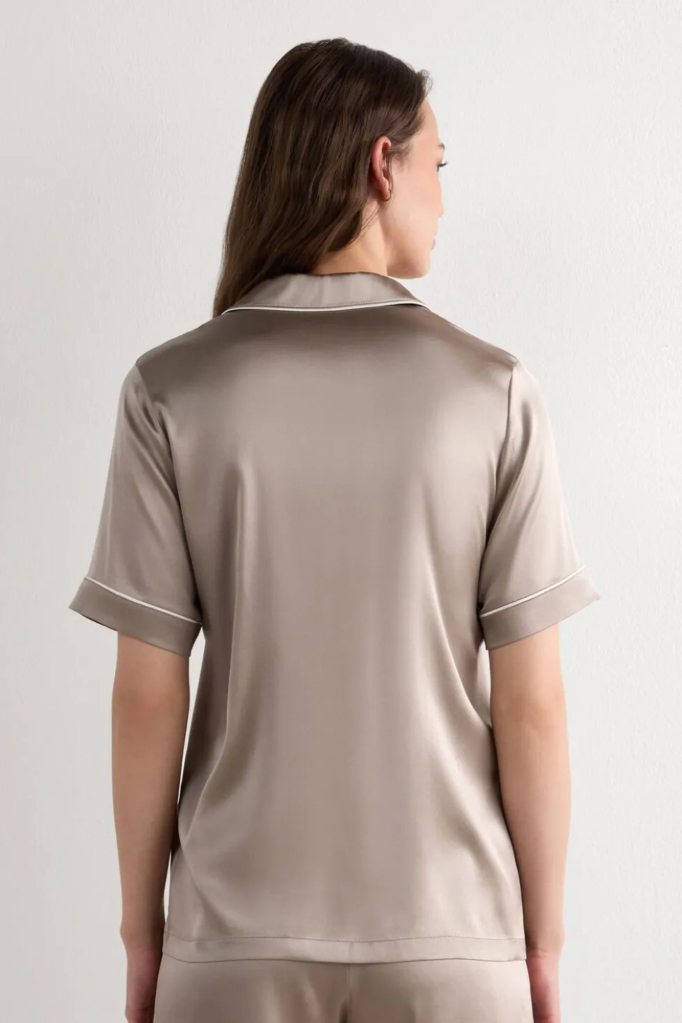Menswear Cut Short Sleeve Silk Shirt