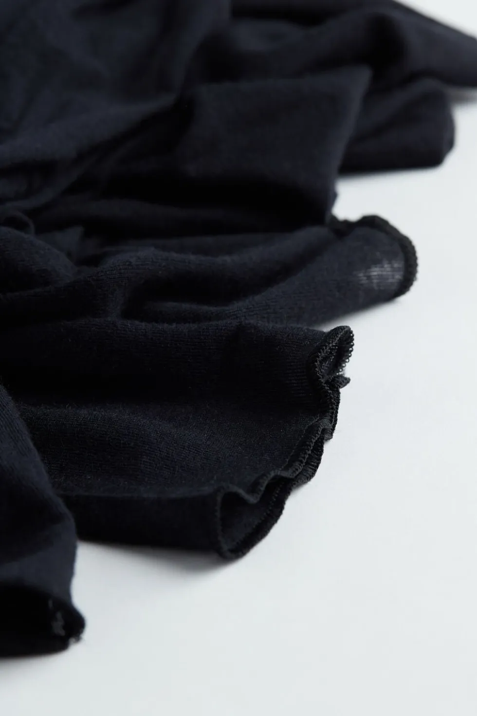 Modal Cashmere Ultralight High-Neck Top