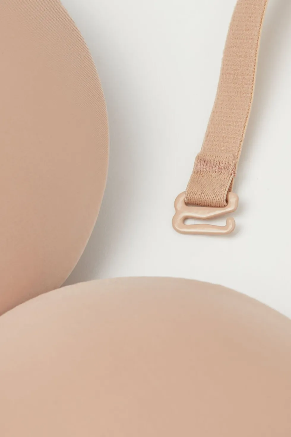Monica Bandeau Bra in Ultralight Microfiber