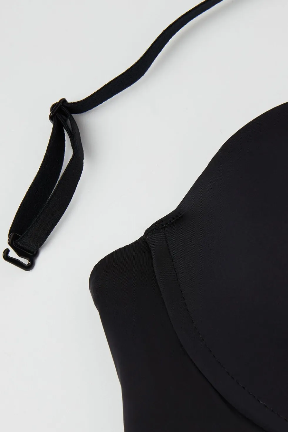 Monica Bandeau Bra in Ultralight Microfiber
