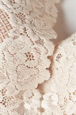 Pretty Flowers Elena Balconette Bra