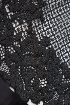Pretty Flowers Garter Belt