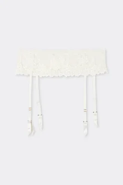 Pretty Flowers Garter Belt