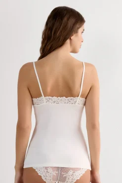 Pretty Flowers Modal Top