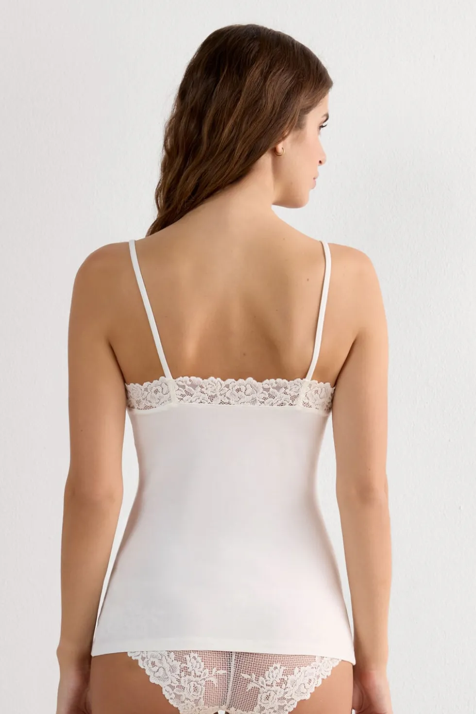 Pretty Flowers Modal Top