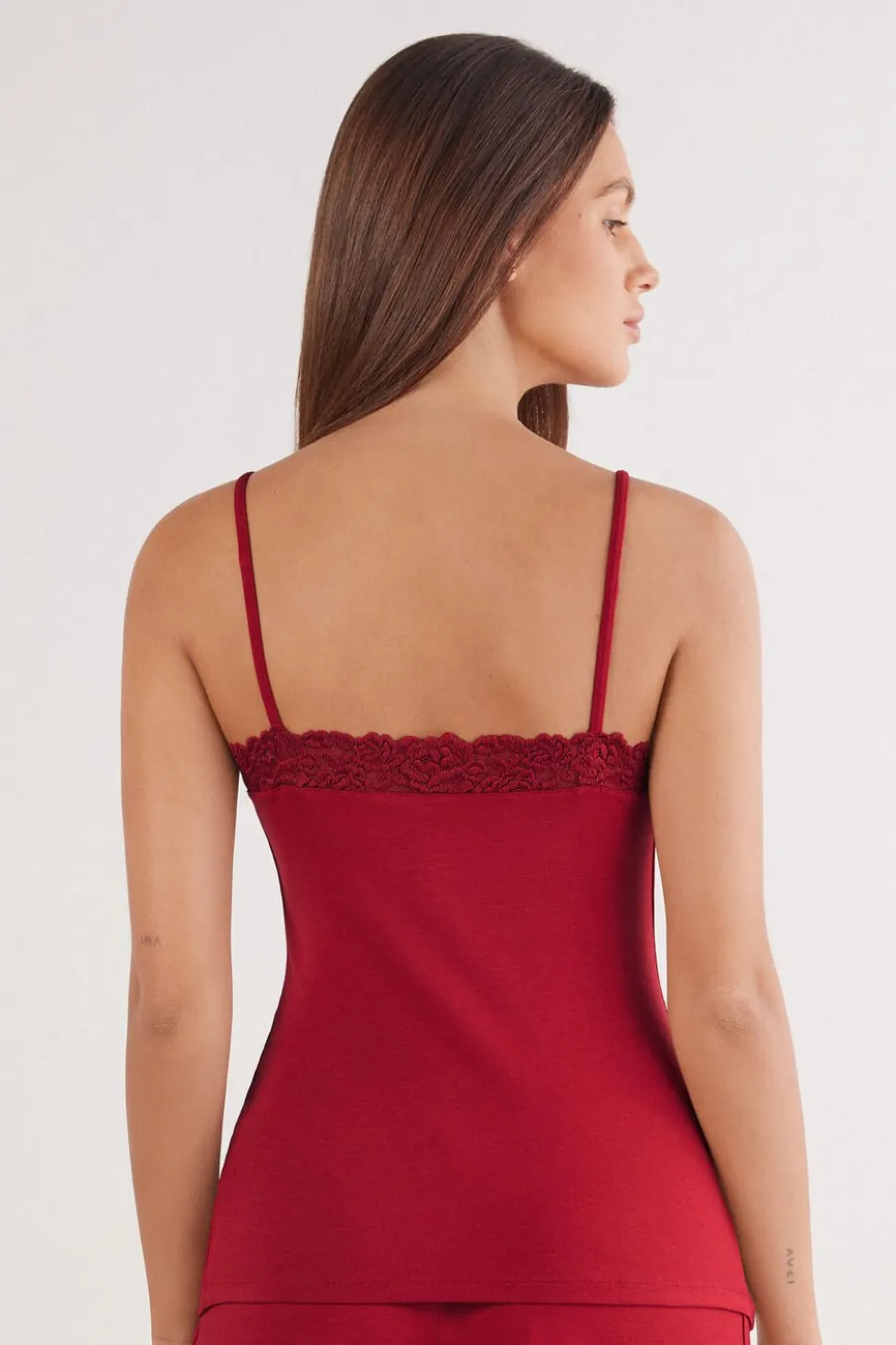Pretty Flowers Modal Top