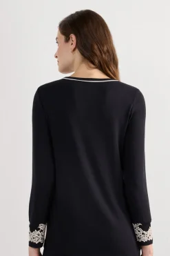 Pretty Flowers Modal Top