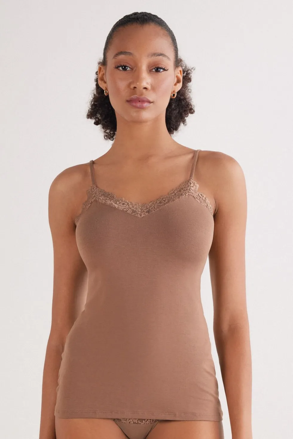 Pretty Flowers Modal Top