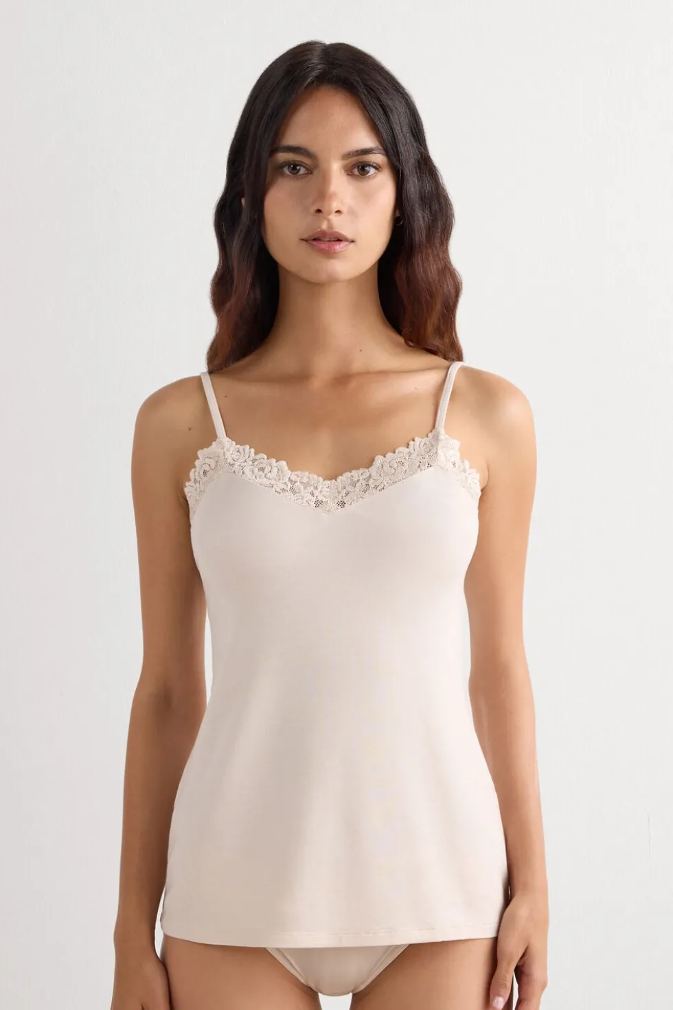 Pretty Flowers Modal Top
