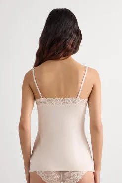 Pretty Flowers Modal Top