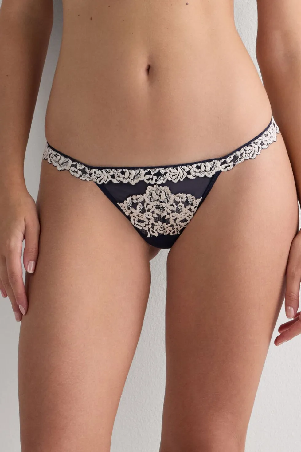 Pretty Flowers Tulle G-String