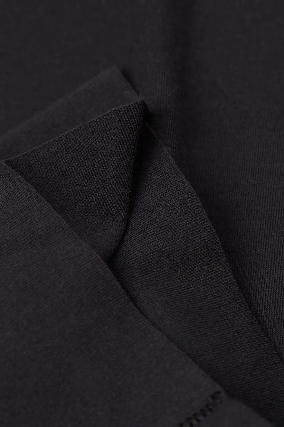Raw Edge Seamless Cotton Shorts
