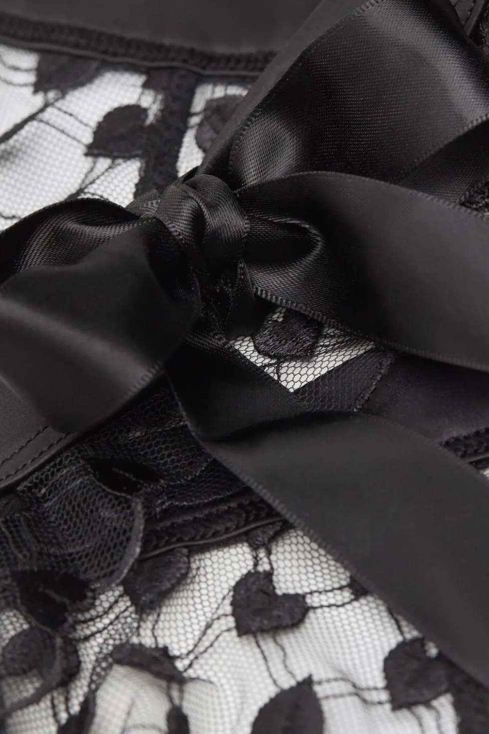 The Love Club Garter Belt