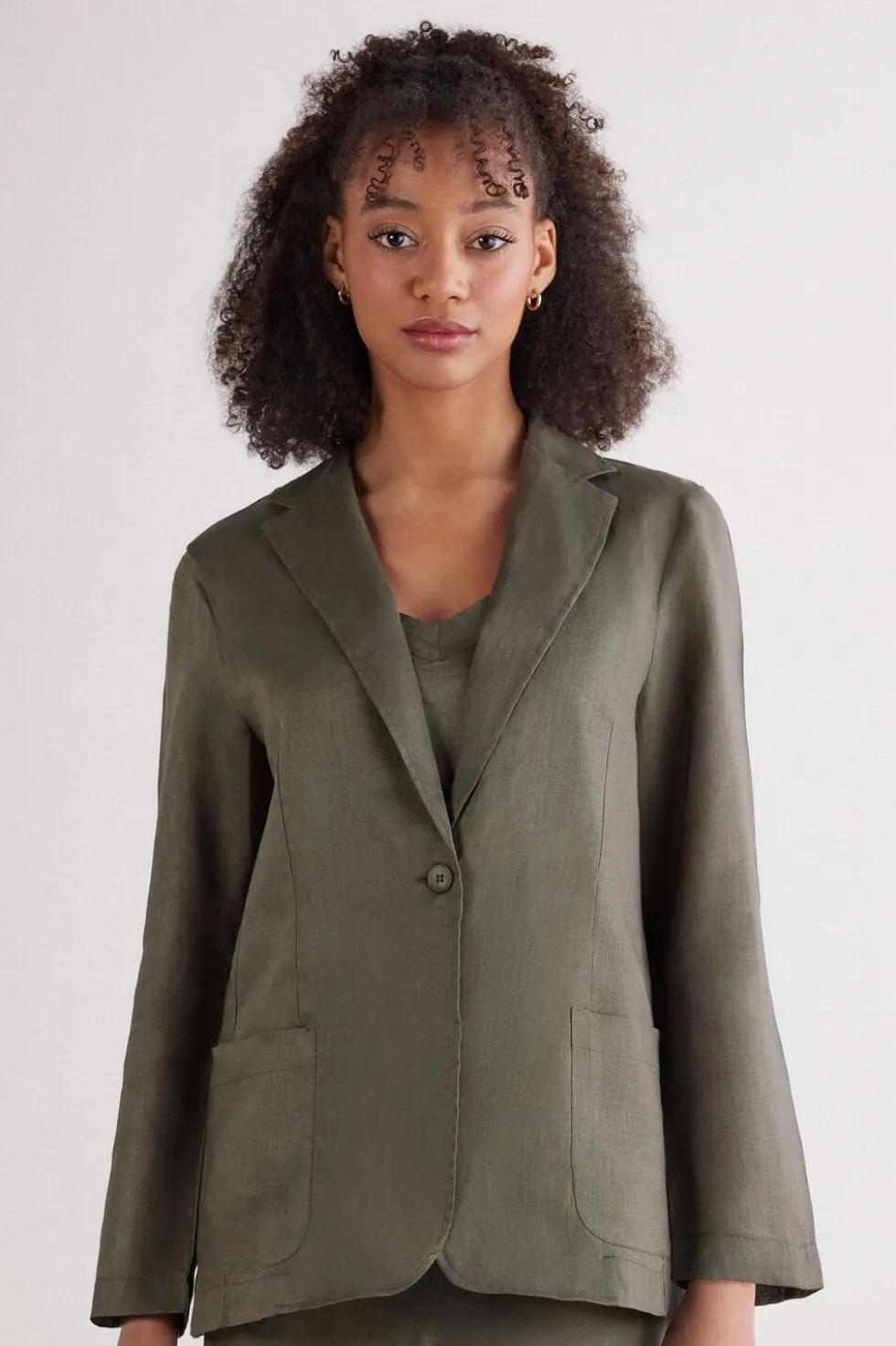 The Pure Linen Jacket in Linen Fabric