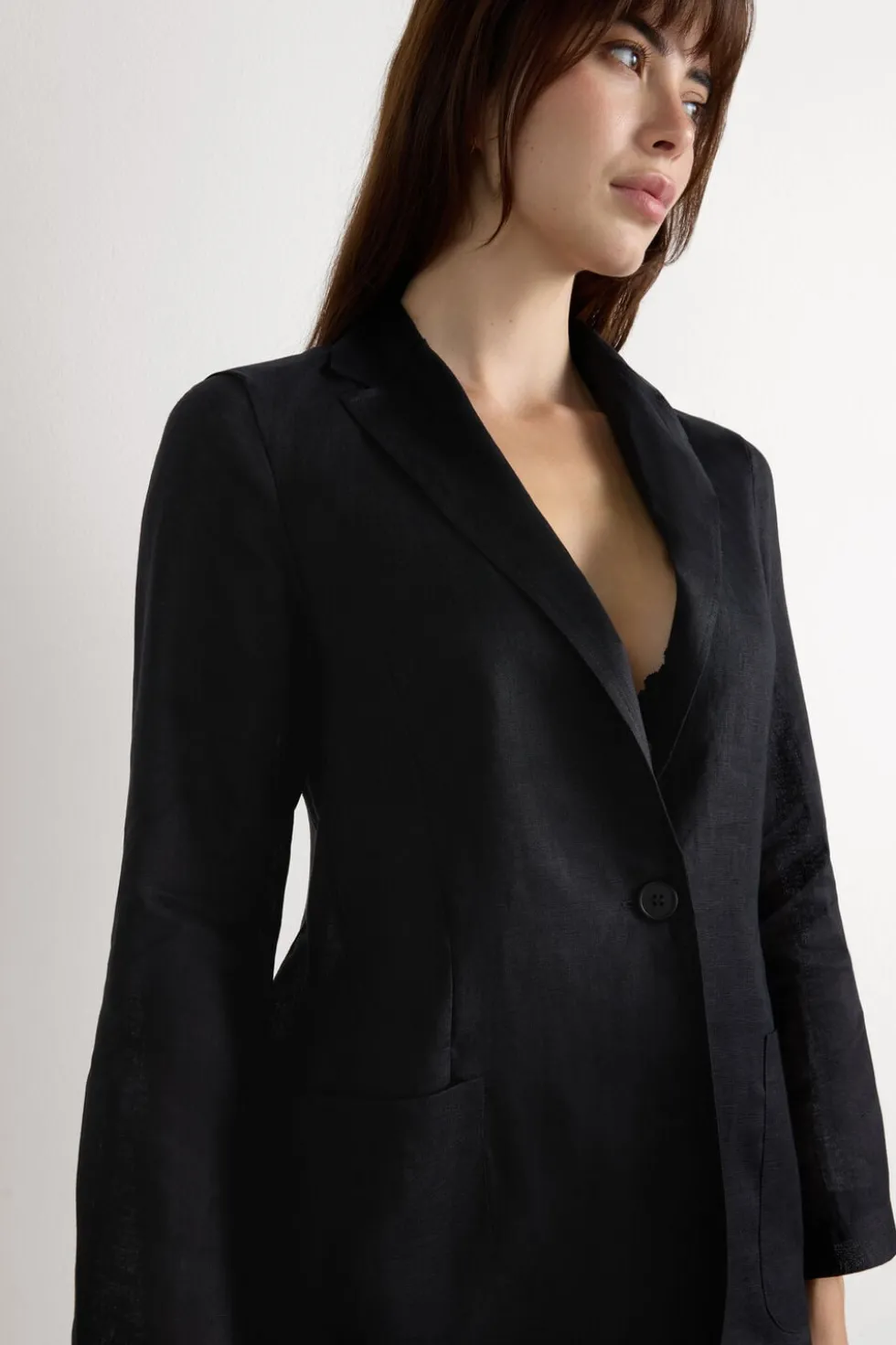 The Pure Linen Jacket in Linen Fabric