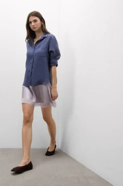 The Pure Linen Shirt in Linen Fabric