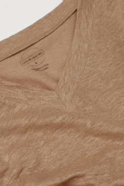 The Pure Linen Short Sleeve V-Neck Top in Linen