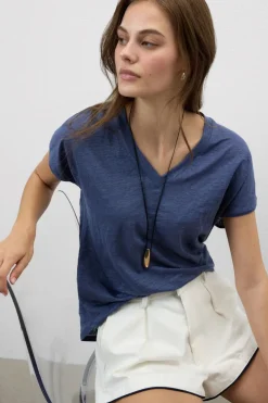 The Pure Linen Short Sleeve V-Neck Top in Linen