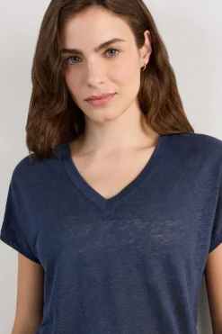The Pure Linen Short Sleeve V-Neck Top in Linen