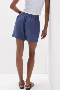 The Pure Linen Shorts in Linen Fabric
