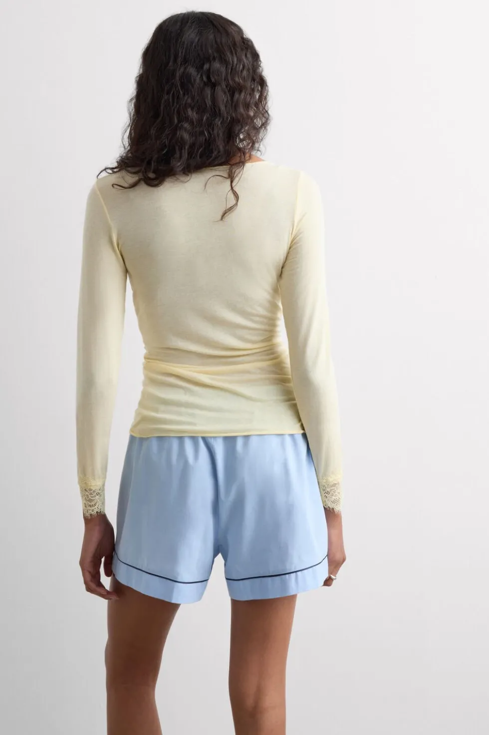 Ultralight Cashmere Lace Long Sleeve Shirt
